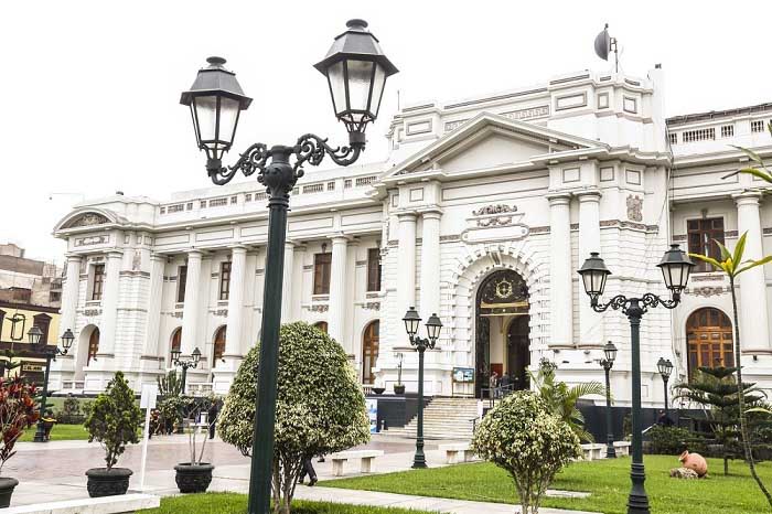 Fiscalía intervino Congreso por presunta red de explotación sexual